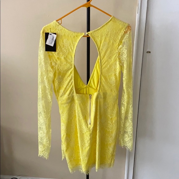 Dress - Picture 2 of 4